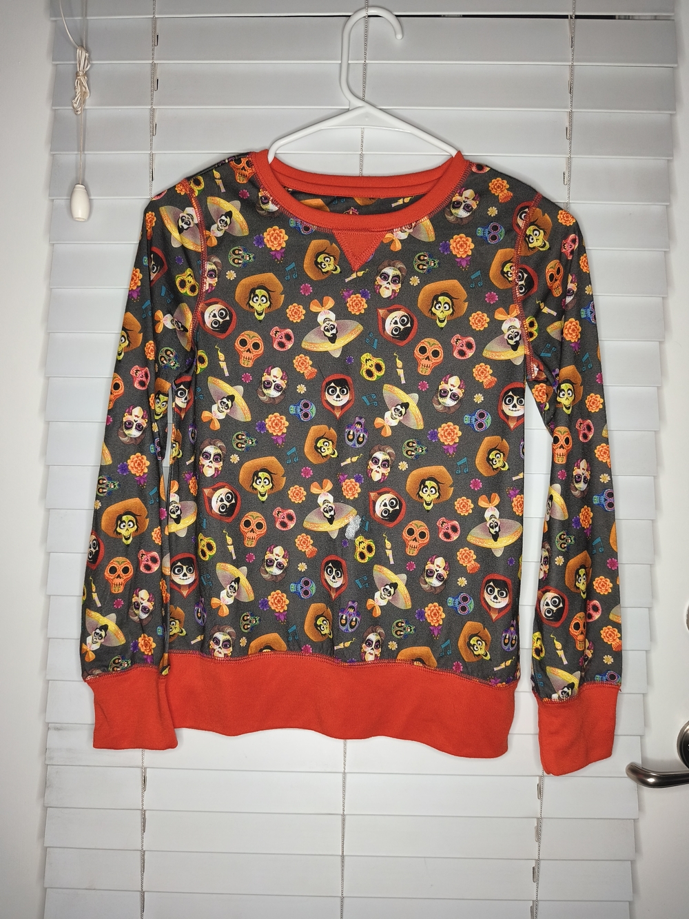 Disney Pixar Coco Girls T-shirt Size 11/12years  Printed Sleep Shirt Long Sleeve